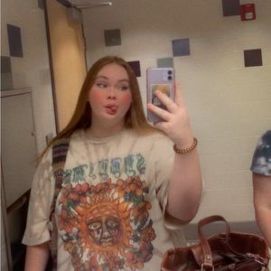 Meet your Posher, Madyson